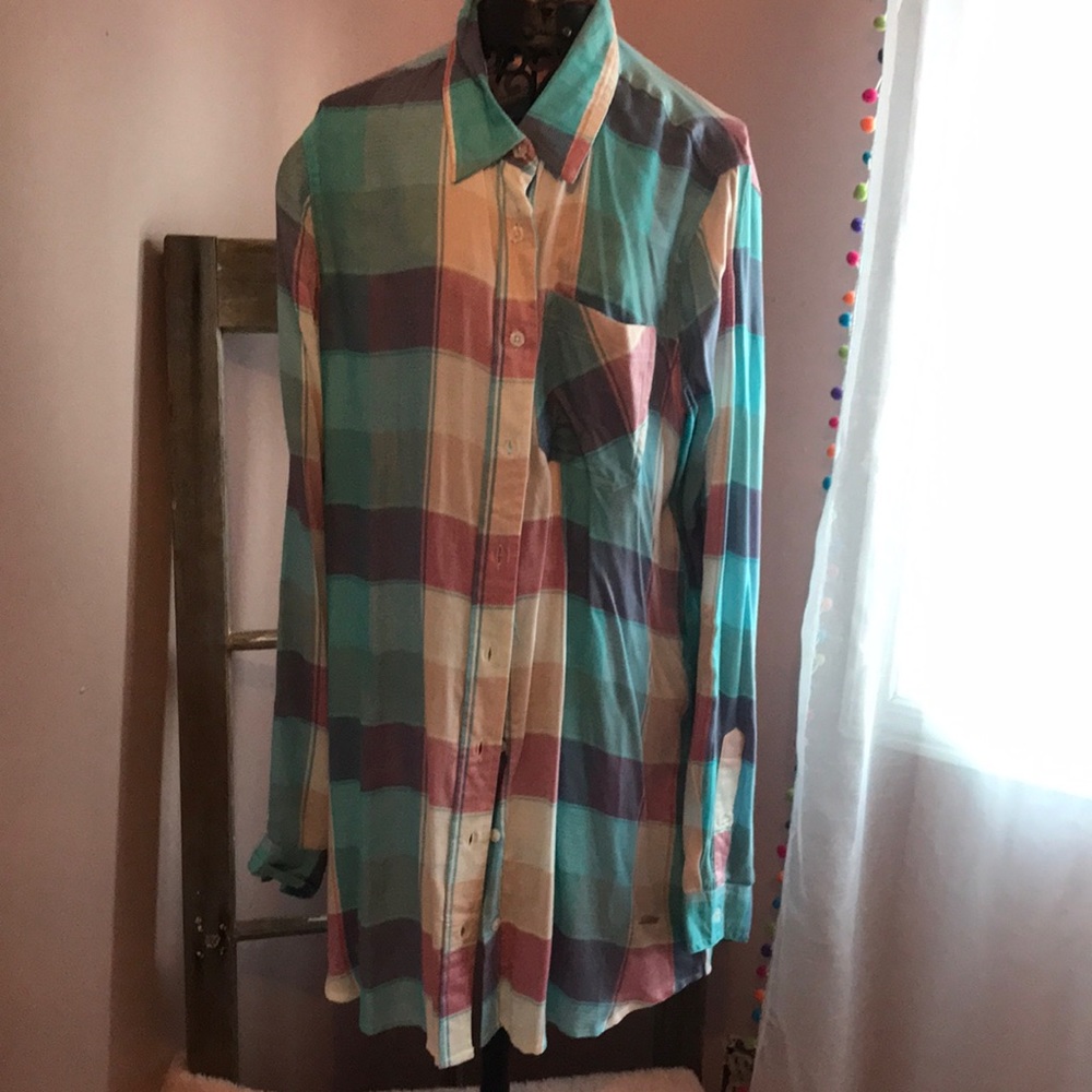 Coupe collection size large shirt